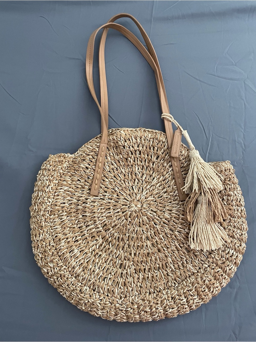 Lucky Brand Woven Straw Round Circle Tote Bag with Tassels Boho Cottage Core